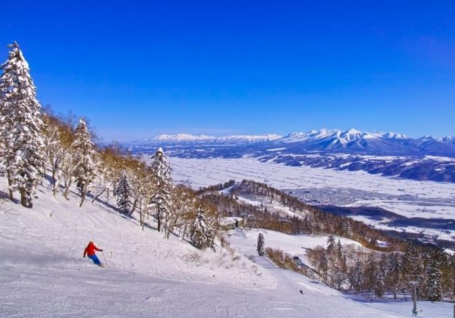 富良野滑雪場器材租賃 富良野滑雪場器材租賃