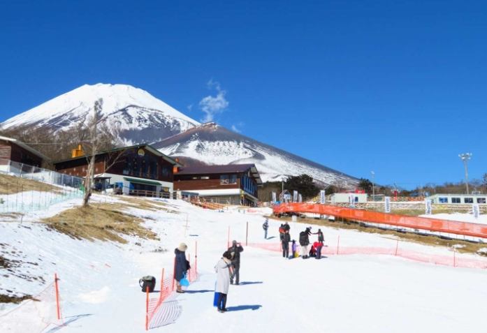富士山滑雪場開放時間