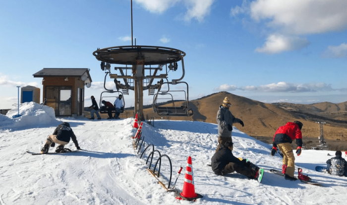 九重森林公園滑雪場營業時間
