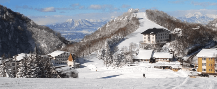 斑尾高原滑雪場器材租賃